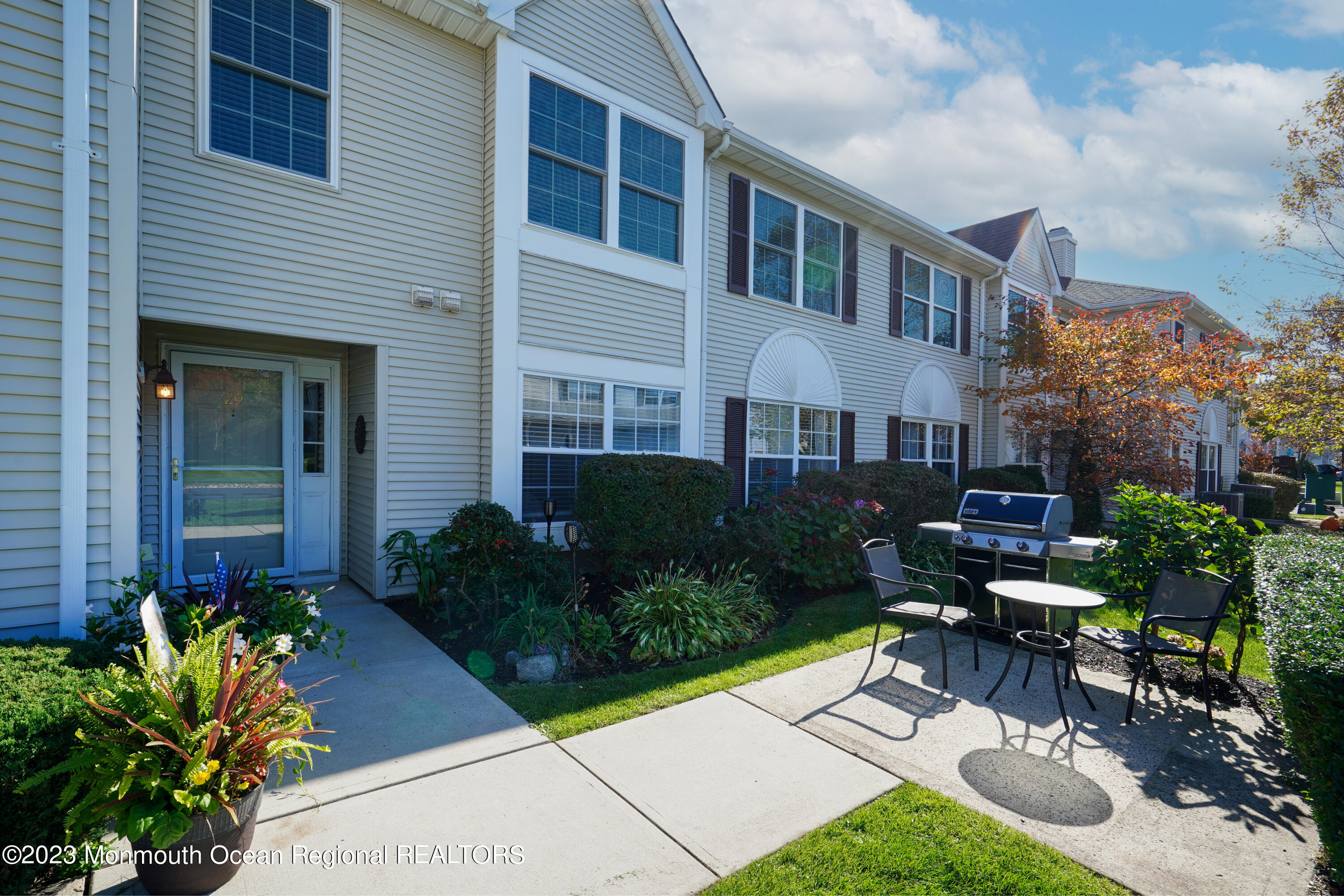 29 Racquet Road Wall, NJ 07719 - Photo 1 of 23 DSC03999 copy