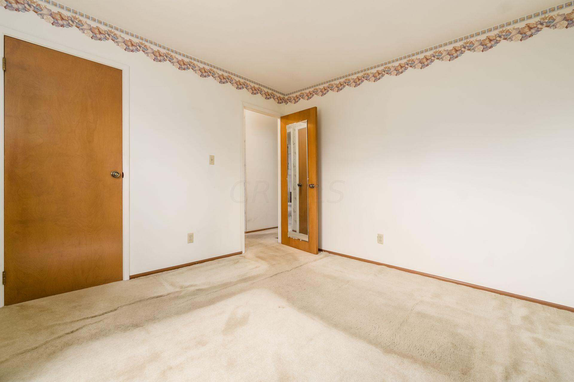 1866 Fleming Road Columbus, OH 43232 - Photo 22 of 37 027_S - 1866 Fleming Rd - 077