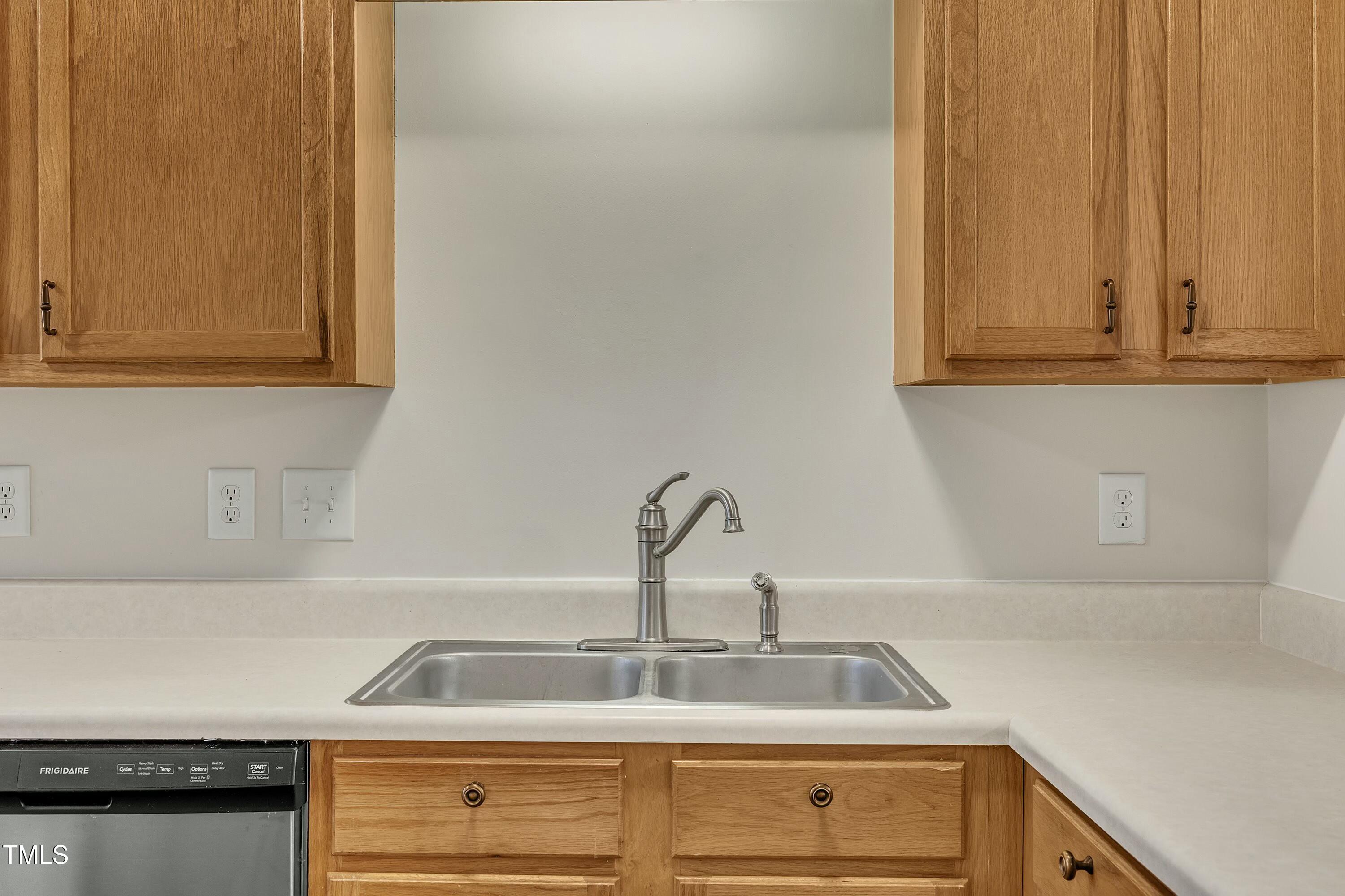3727 Votive Lane Raleigh, NC 27604 - Photo 13 of 28 tempImageT7P6ZY