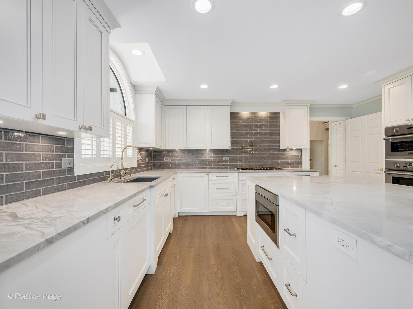 1604 Burr Ridge Club Burr Ridge, IL 60527 - Photo 16 of 52