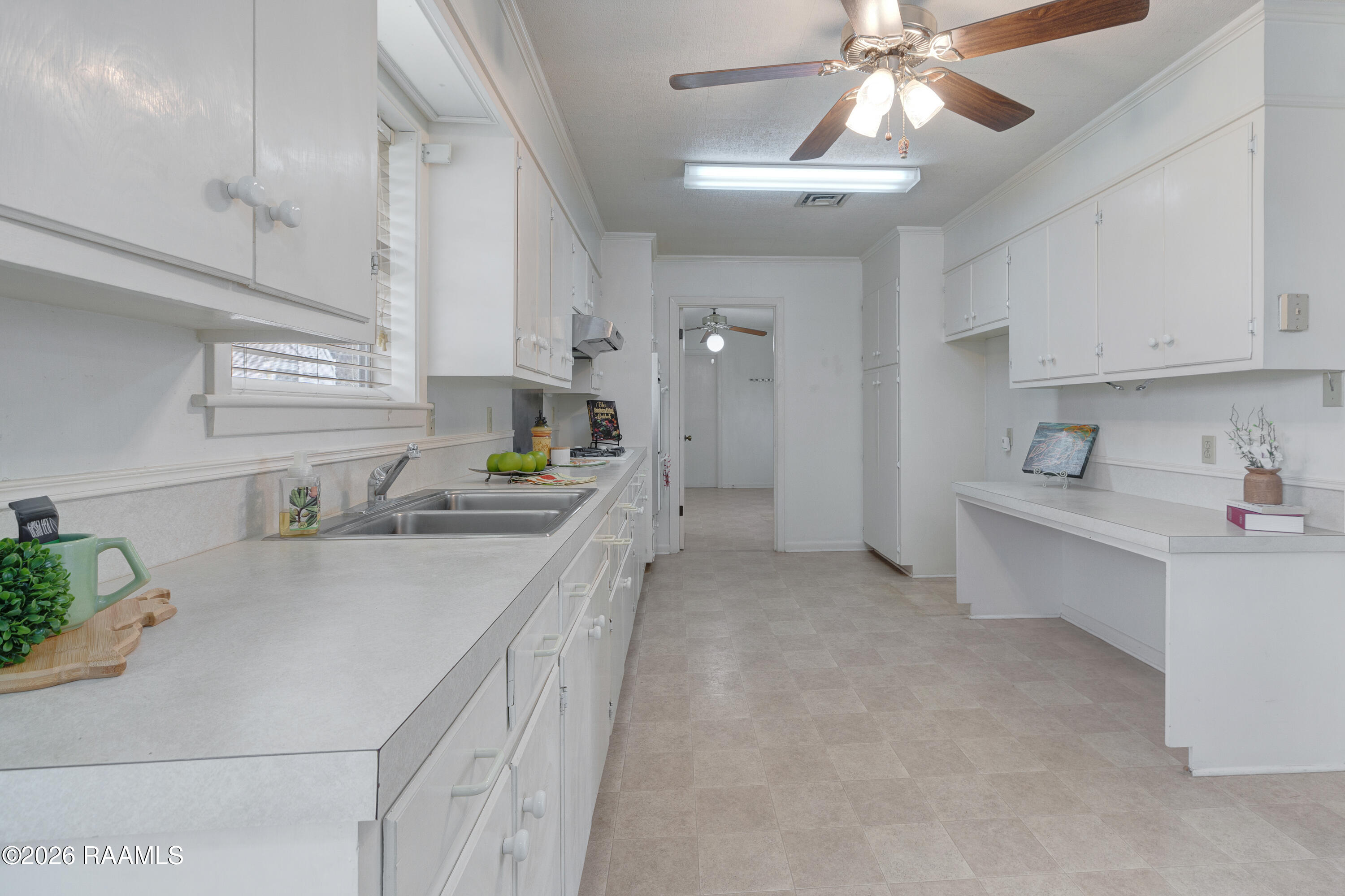 208 South A Street Duson, LA 70529 - Photo 8 of 26 208 S A St Duson-10