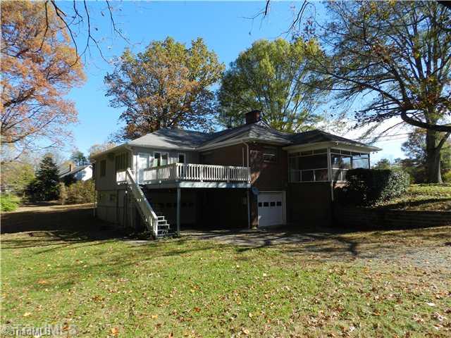 4920 Davis Road Winston-Salem, NC 27105 - Photo 15 of 16 Exterior Back.