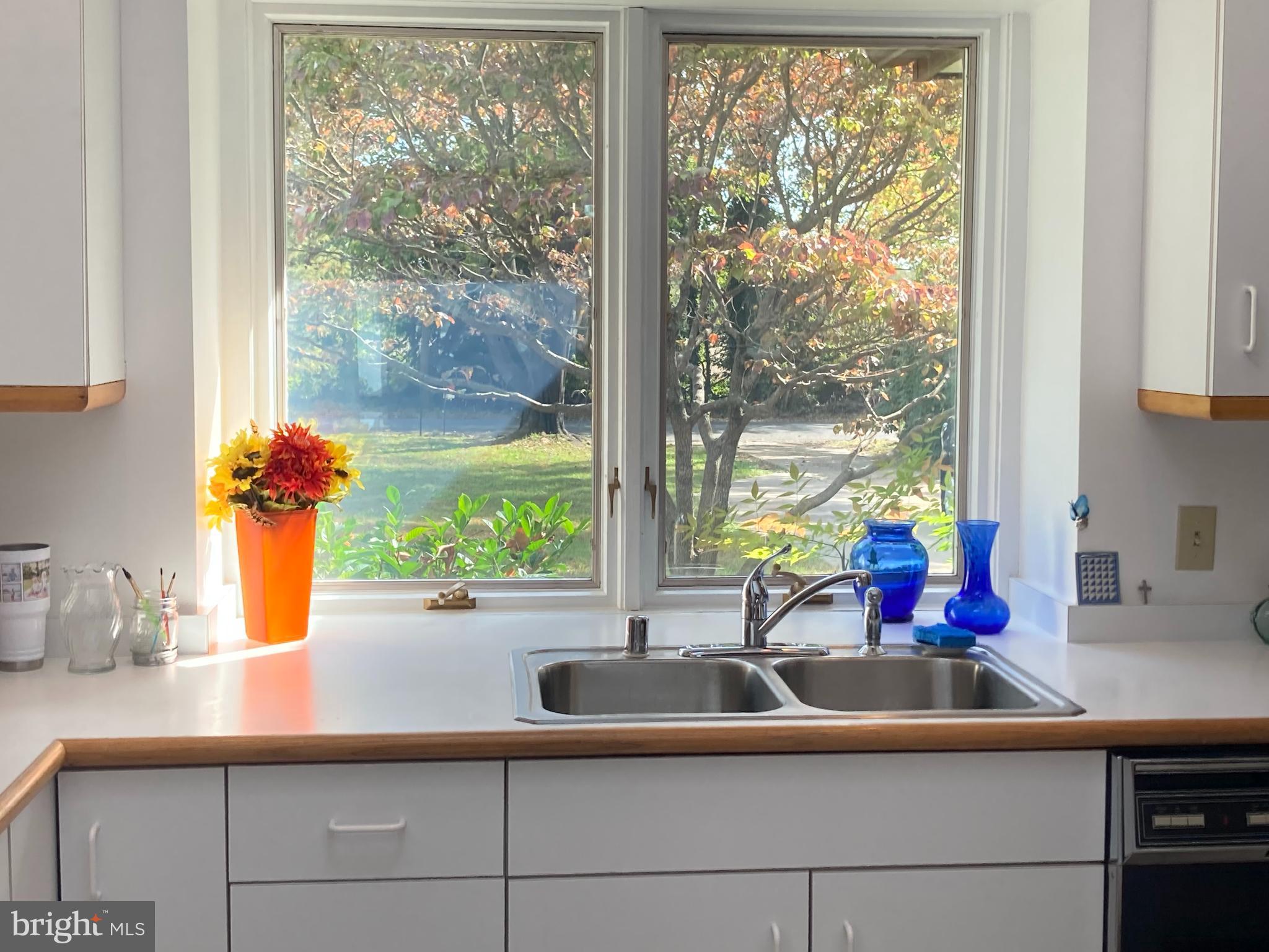 1832 Milvale Road Annapolis, MD 21409 - Photo 43 of 129 Kitchen with peaceful views