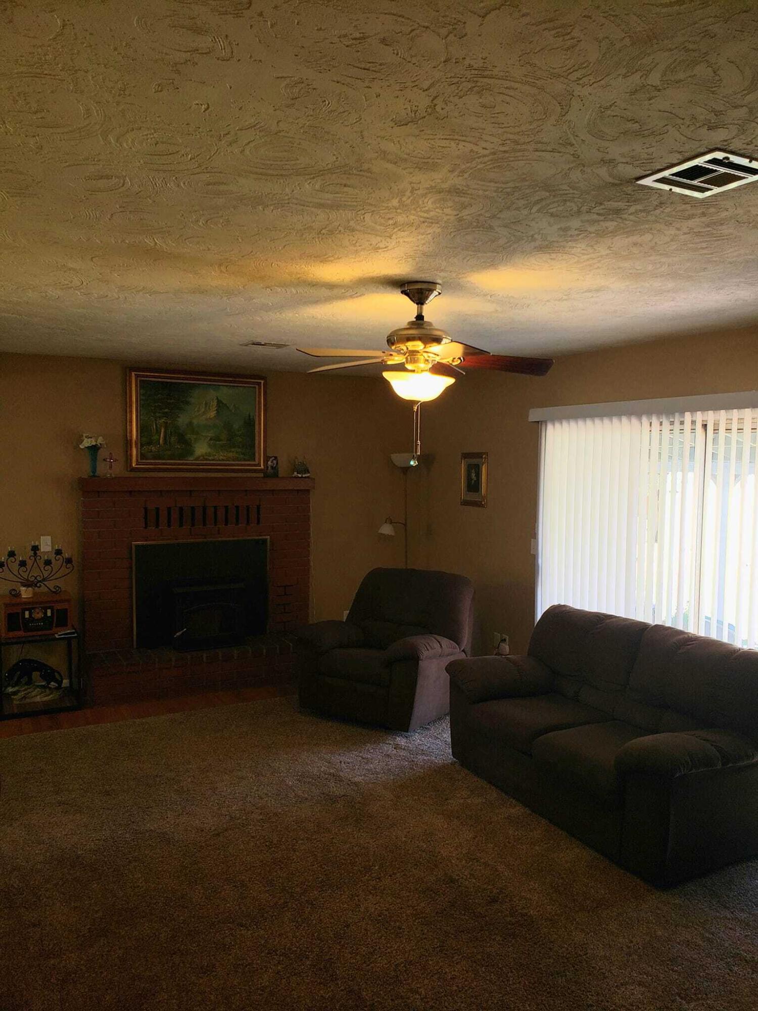 3264 Hanley Road Central Point, OR 97502 - Photo 11 of 22 447016797_10229734724851431_350631245661