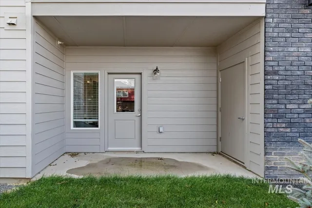 $16,750,000 | 9848 West Sand Hill Drive, Nampa, ID 83687