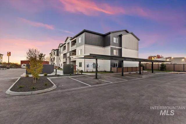 $16,750,000 | 9848 West Sand Hill Drive, Nampa, ID 83687