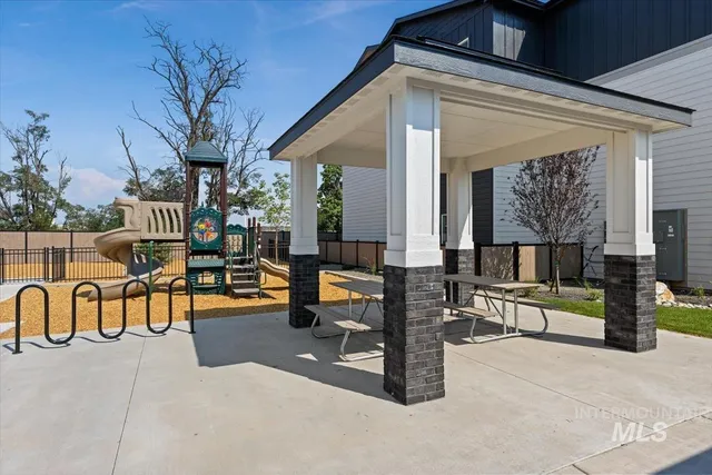 $16,750,000 | 9848 West Sand Hill Drive, Nampa, ID 83687