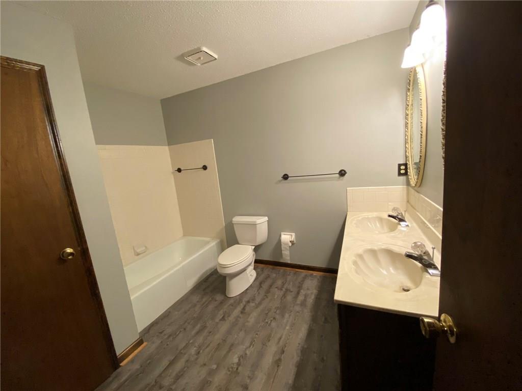 2038 Bechtel Road Indianapolis, IN 46260 - Photo 19 of 26 Gallery Image 19