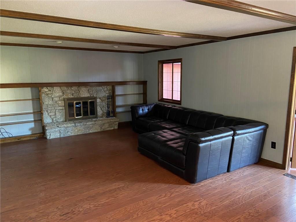2038 Bechtel Road Indianapolis, IN 46260 - Photo 8 of 26 Gallery Image 8