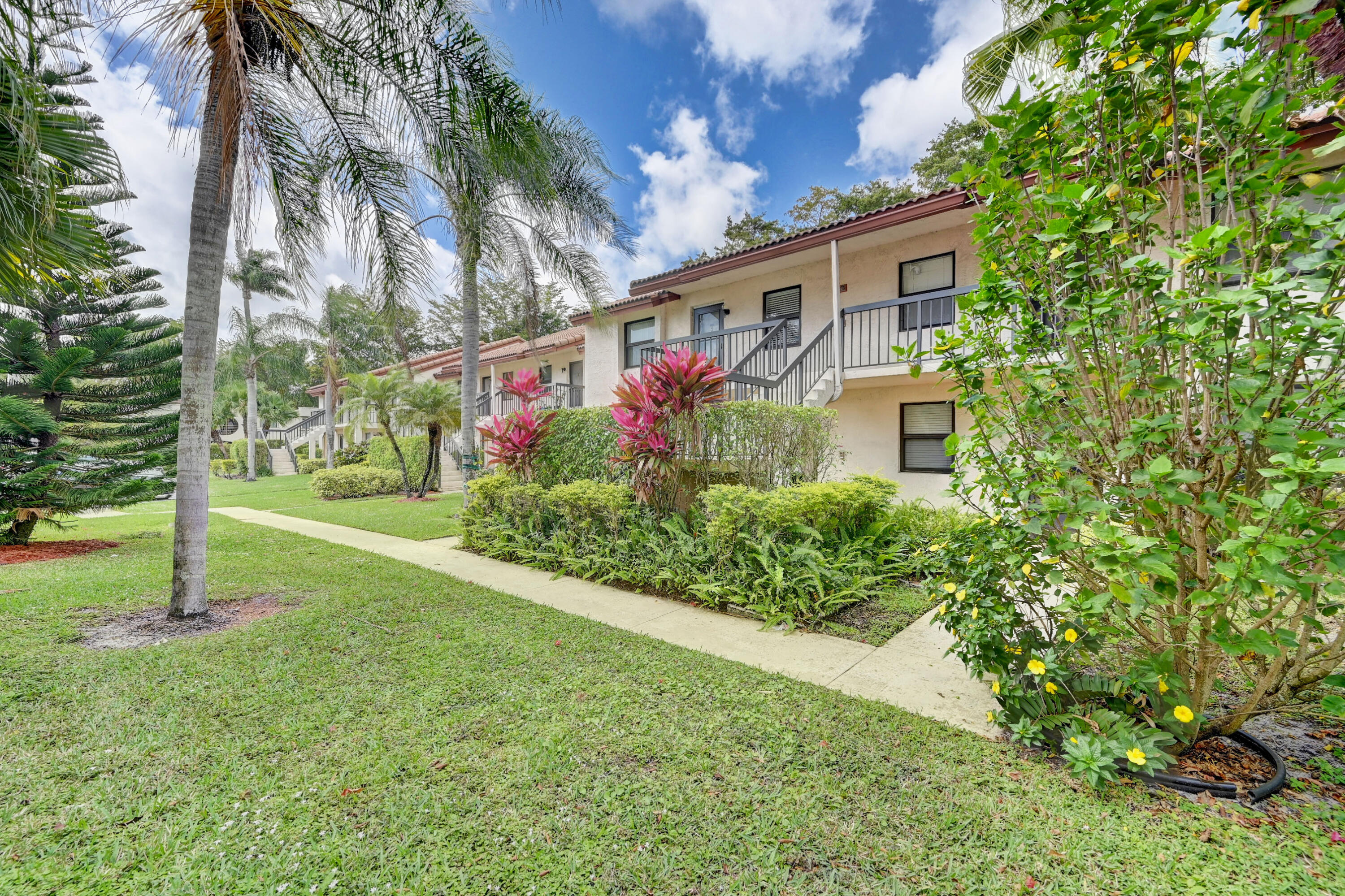22136 Palms Way, Unit 205 Boca Raton, FL 33433 - Photo 37 of 41 03_stl_9777_78_79_80_81