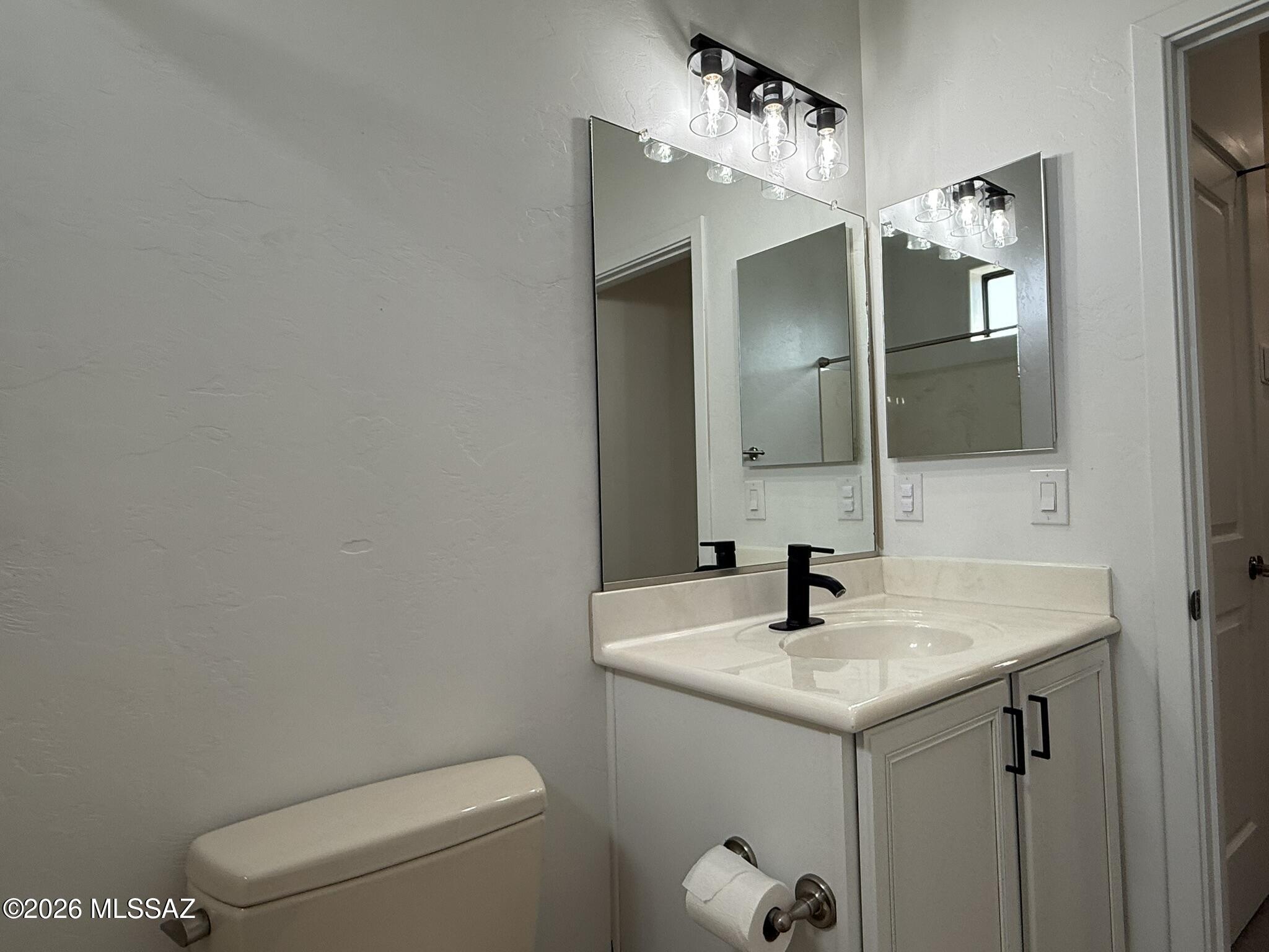 2028 East River Road, Unit 203 Tucson, AZ 85718 - Photo 17 of 36