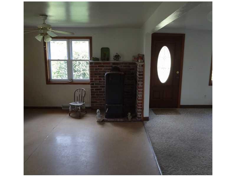 420 Sandy Hill Road Valencia, PA 16059 - Photo 17 of 19 Interior Space/Layout.
