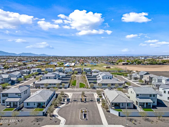 $469,500 | 2335 East Levi Drive, Phoenix, AZ 85040