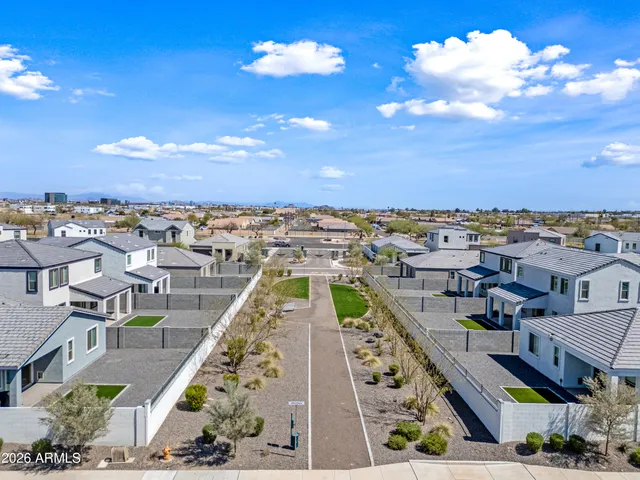 $469,500 | 2335 East Levi Drive, Phoenix, AZ 85040