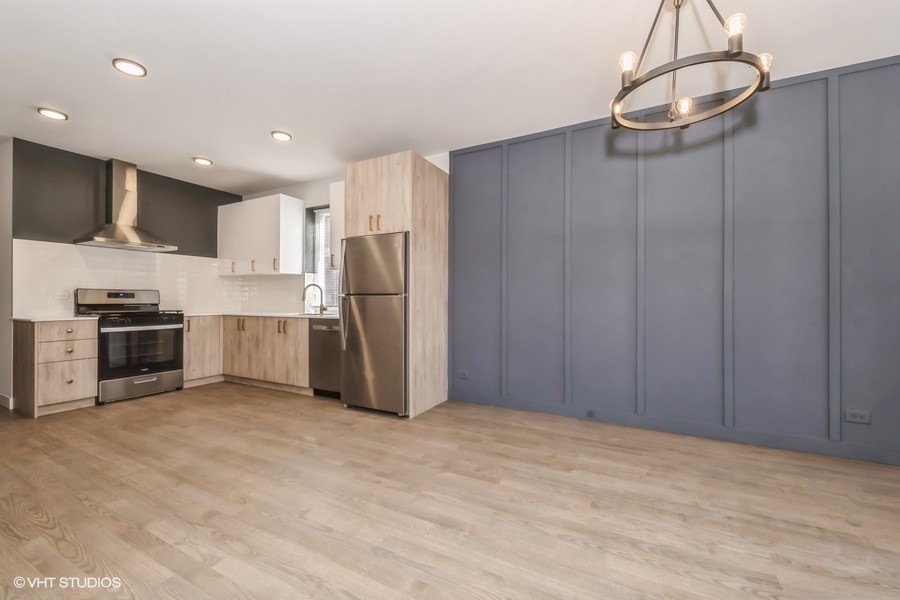 2620 West Rice Street, Unit 2R Chicago, IL 60622 - Photo 4 of 9 Gallery Image 4