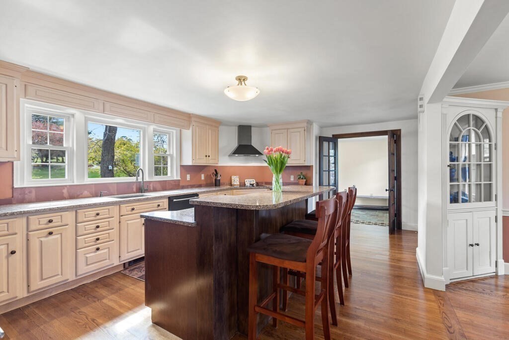 14 Milk Street Lexington, MA 02421 - Photo 12 of 33