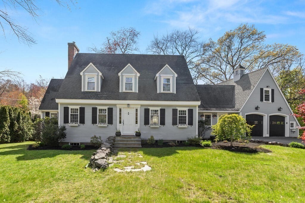 14 Milk Street Lexington, MA 02421 - Photo 3 of 33