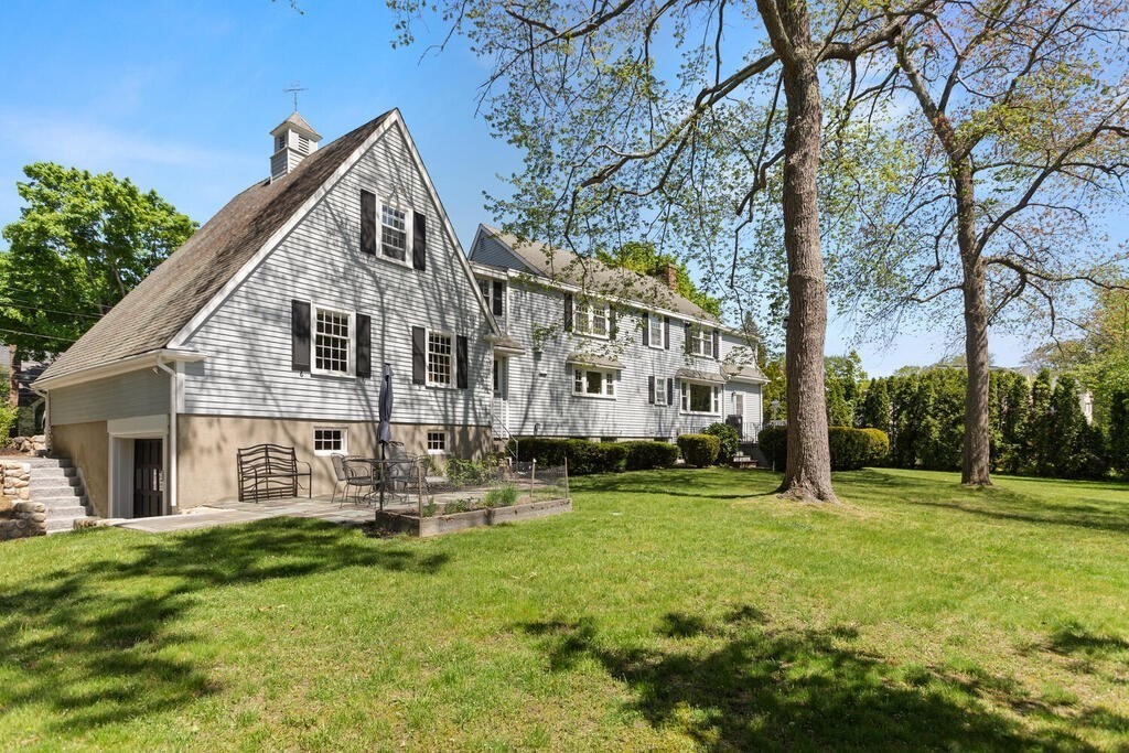 14 Milk Street Lexington, MA 02421 - Photo 8 of 33