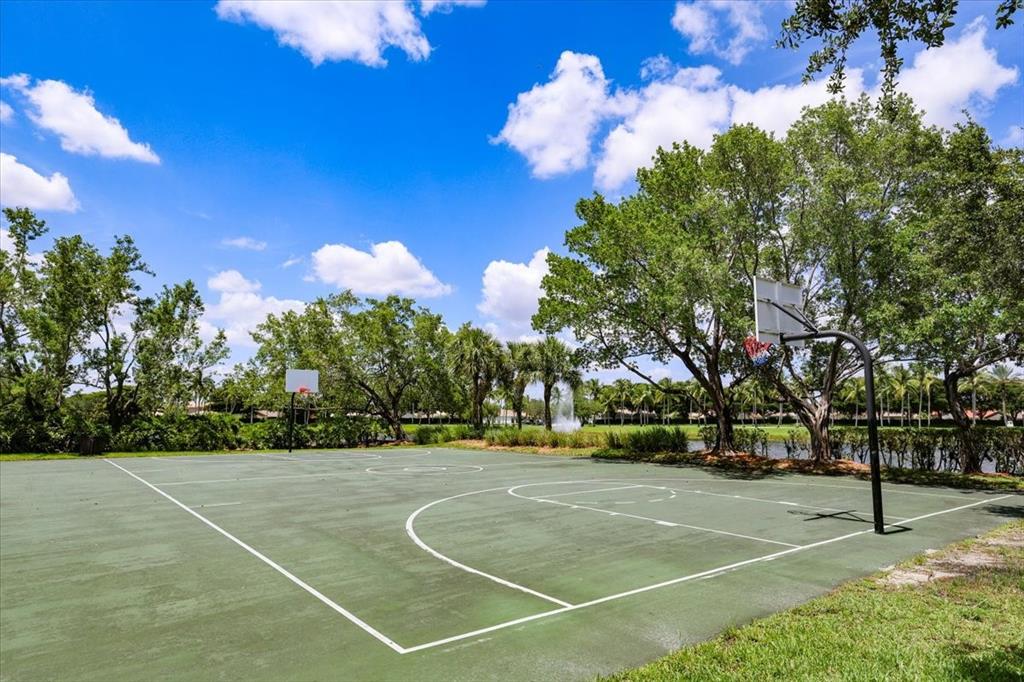 1441 Cardinal Way Weston, FL 33327 - Photo 75 of 96