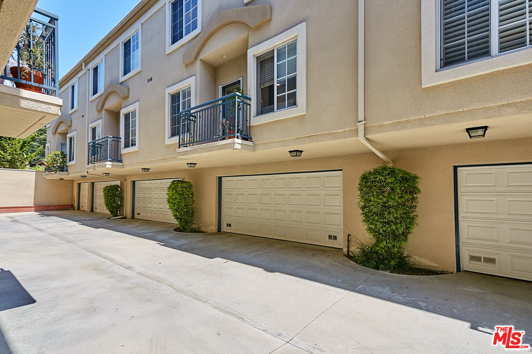 4516 Ramsdell Avenue, Unit 129 La Crescenta, CA 91214 - Photo 16 of 42