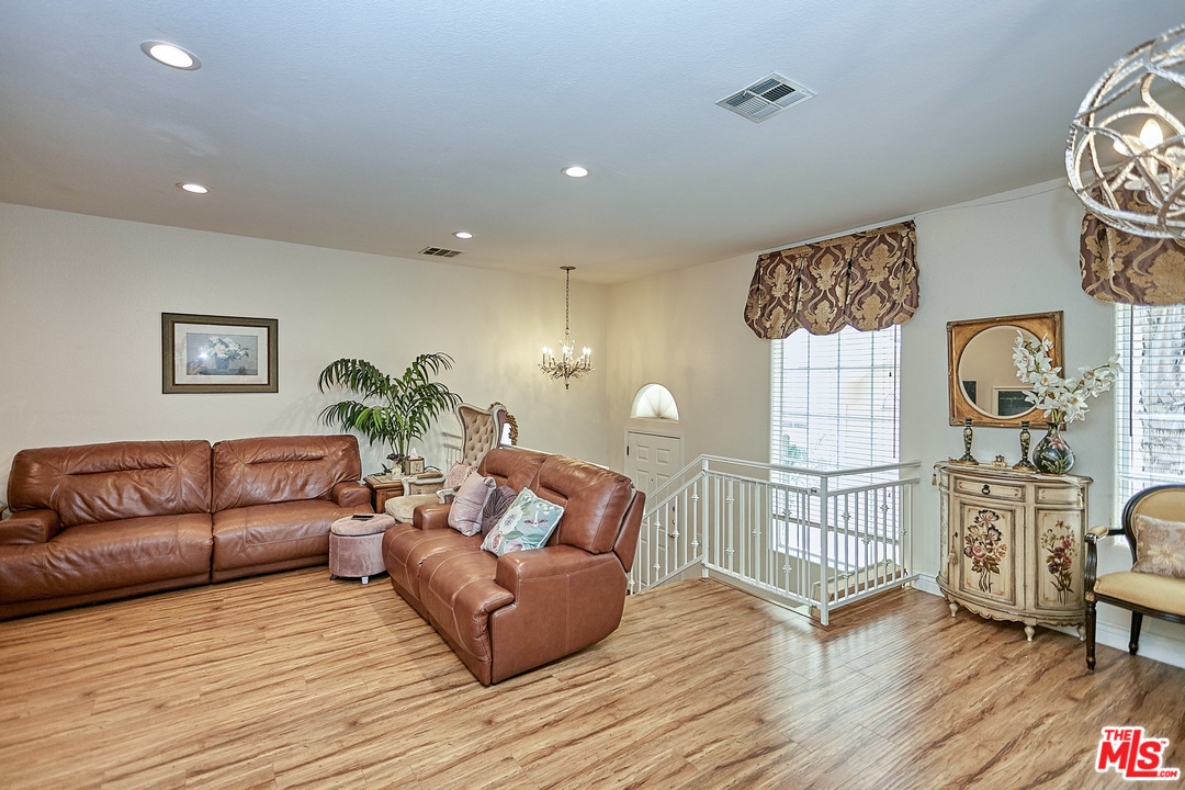 4516 Ramsdell Avenue, Unit 129 La Crescenta, CA 91214 - Photo 29 of 42