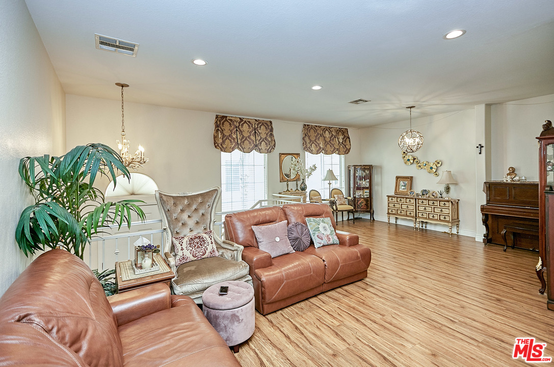 4516 Ramsdell Avenue, Unit 129 La Crescenta, CA 91214 - Photo 31 of 42