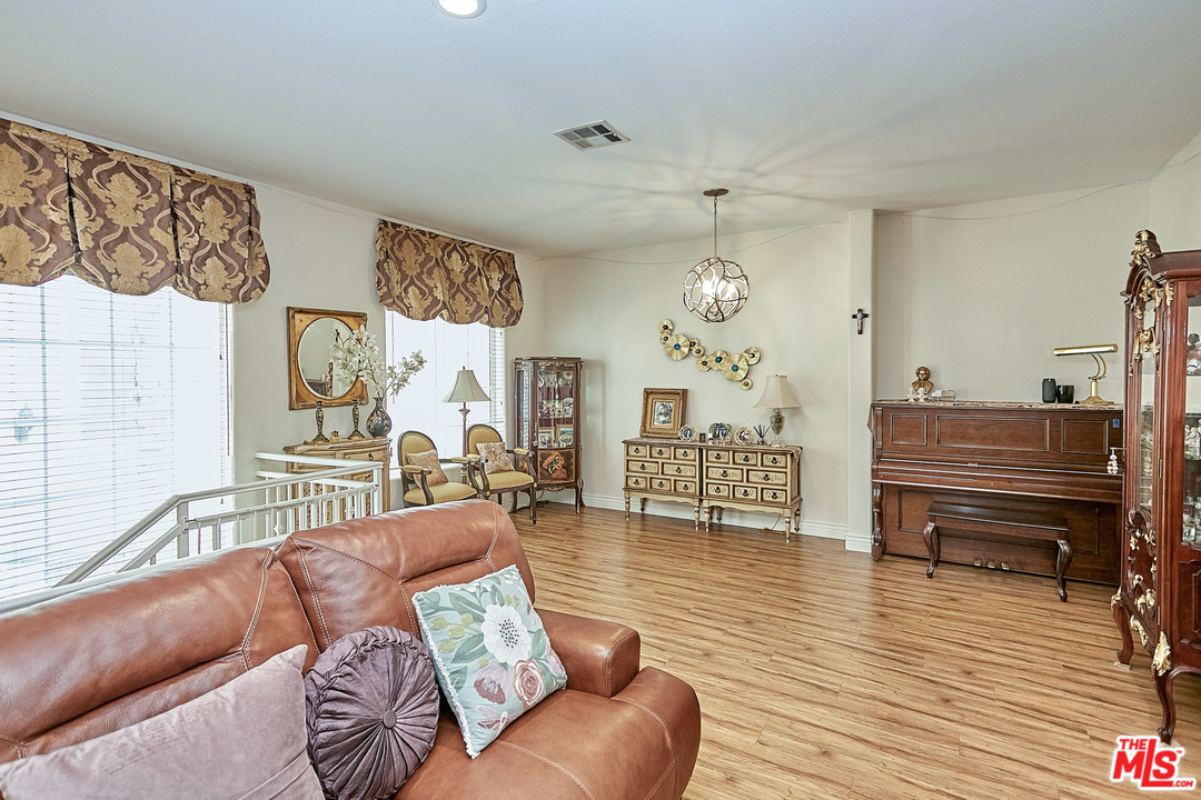 4516 Ramsdell Avenue, Unit 129 La Crescenta, CA 91214 - Photo 32 of 42