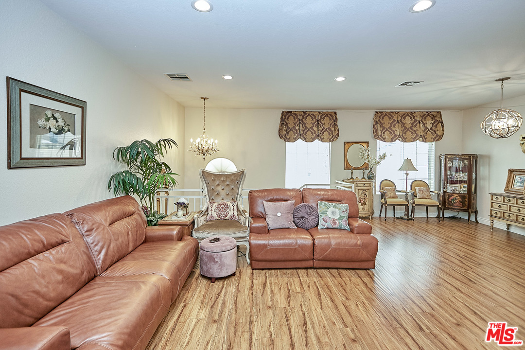 4516 Ramsdell Avenue, Unit 129 La Crescenta, CA 91214 - Photo 33 of 42