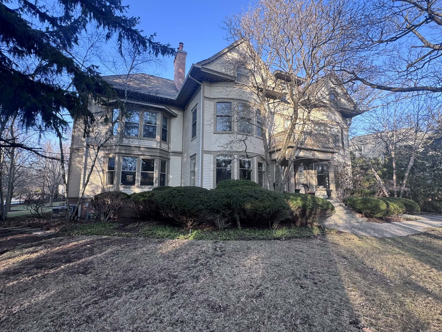 1499 Sheridan Road Highland Park, IL 60035 - Photo 3 of 87