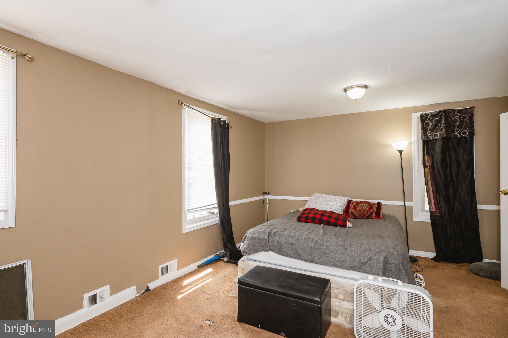 7533 Berkshire Road Baltimore, MD 21224 - Photo 11 of 35