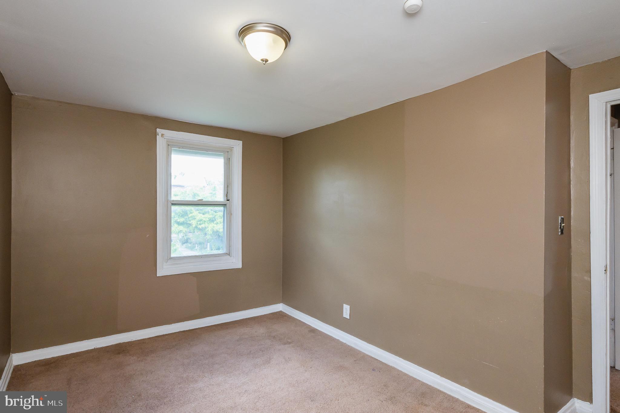 7533 Berkshire Road Baltimore, MD 21224 - Photo 18 of 35