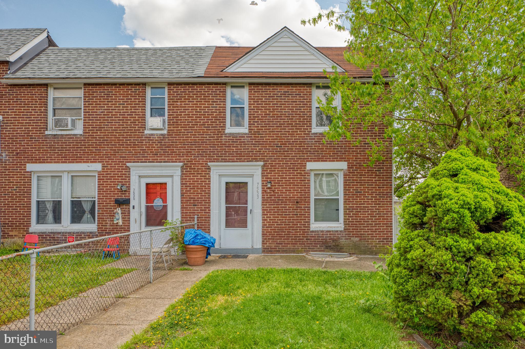 7533 Berkshire Road Baltimore, MD 21224 - Photo 2 of 35