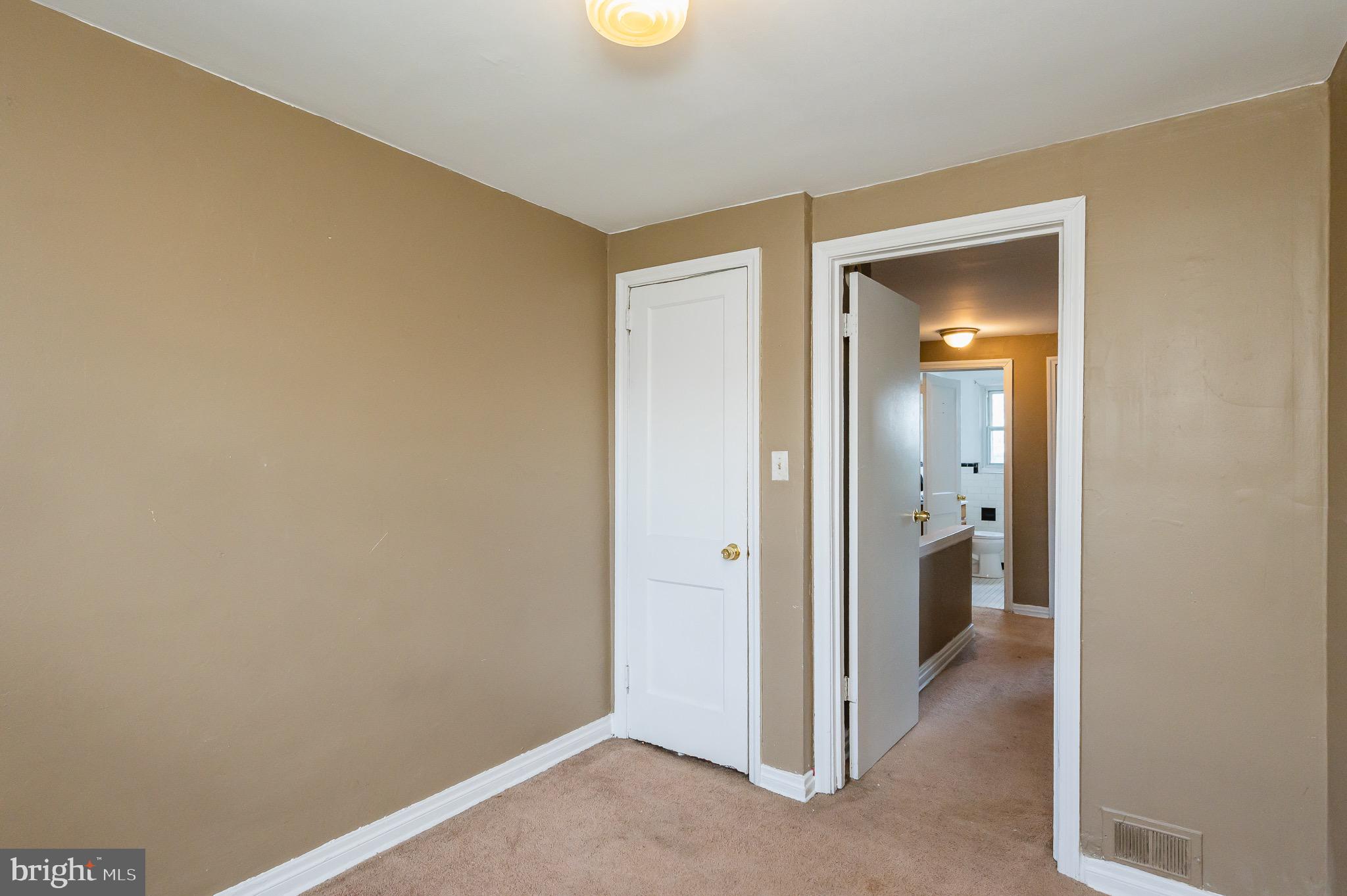 7533 Berkshire Road Baltimore, MD 21224 - Photo 24 of 35