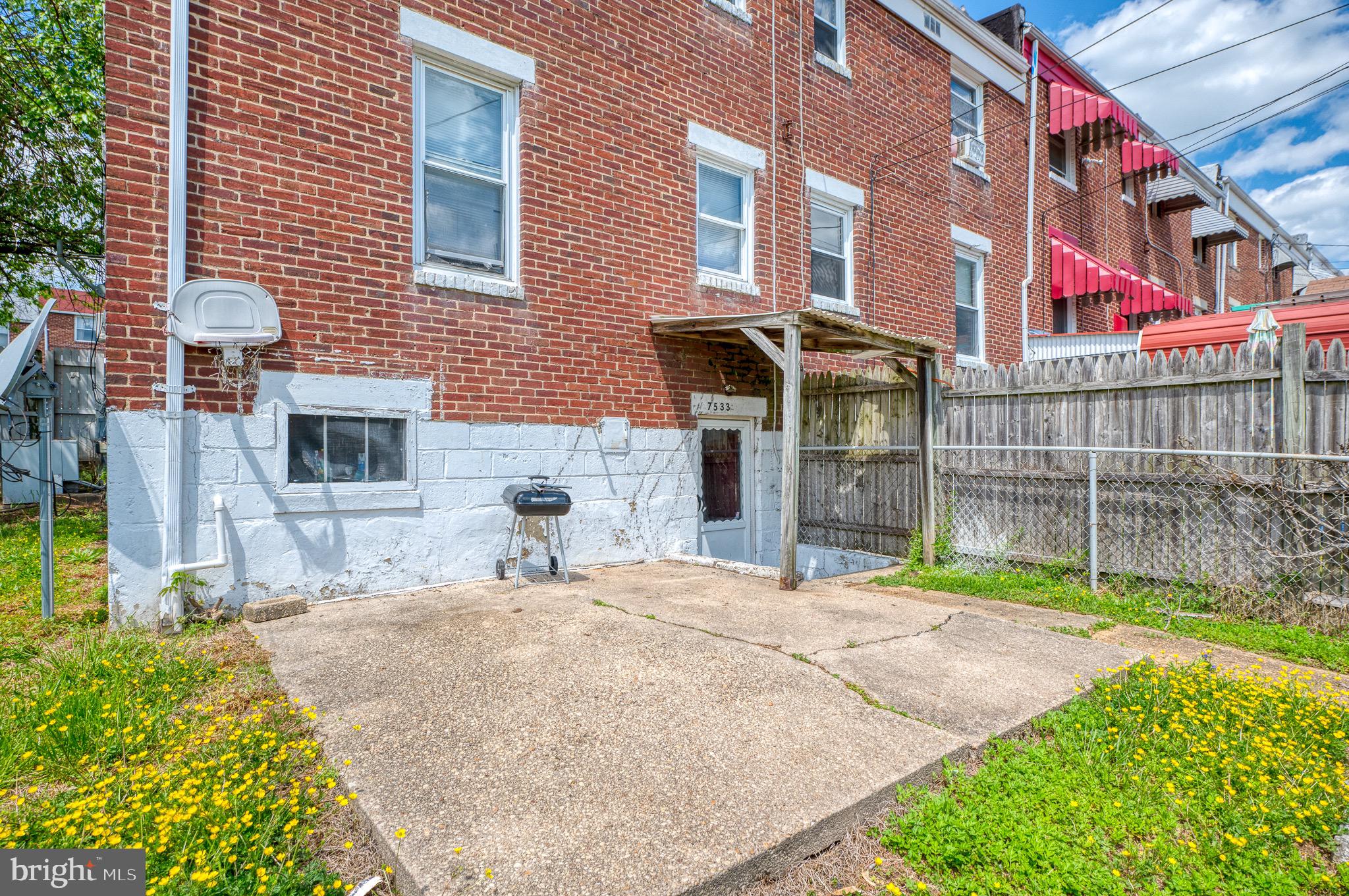 7533 Berkshire Road Baltimore, MD 21224 - Photo 31 of 35