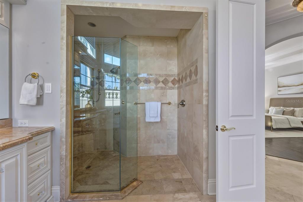 7028 Portmarnock Place Lakewood Ranch, FL 34202 - Photo 34 of 100