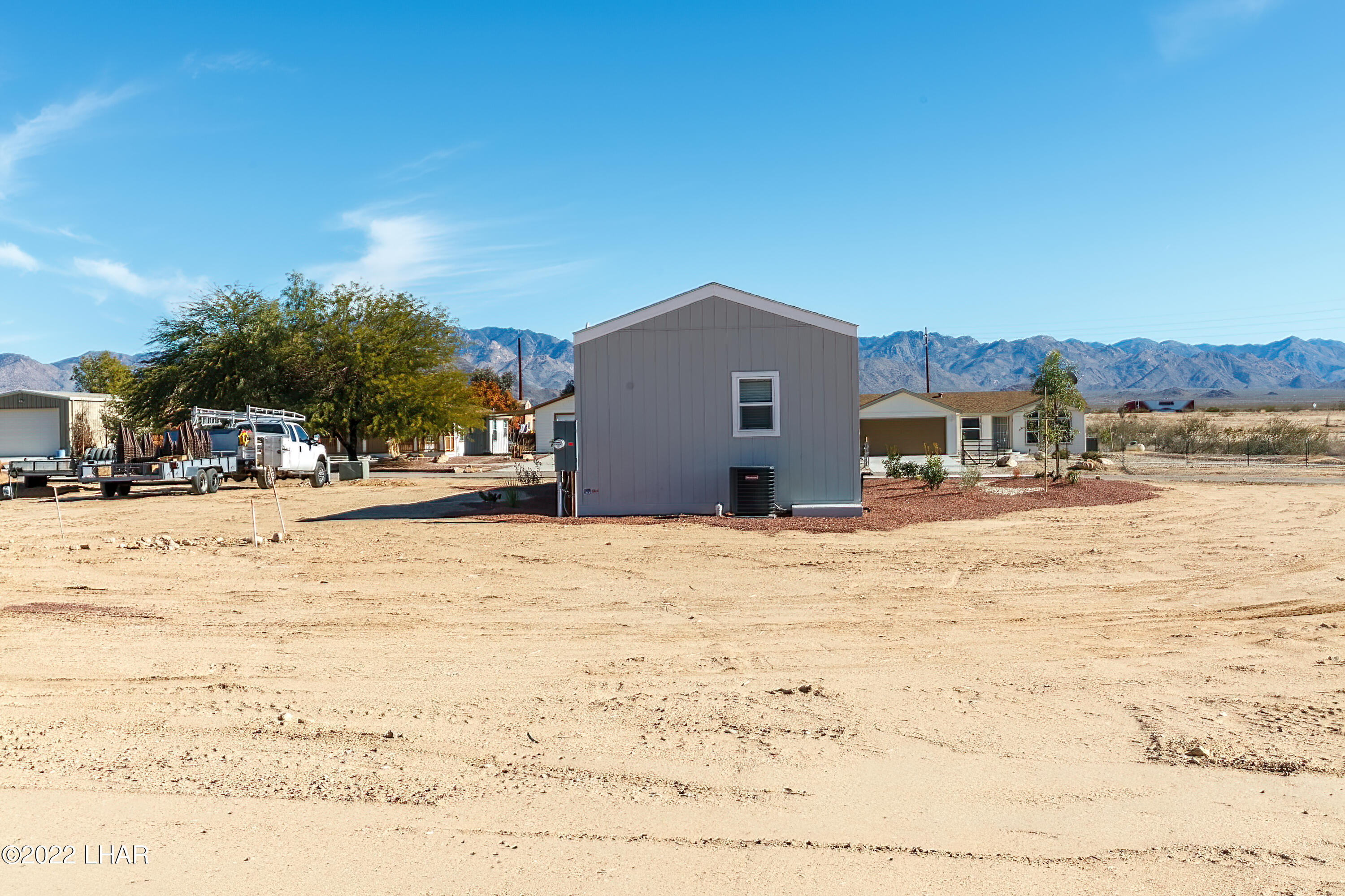 10739 South Paradise Trails Road Yucca, AZ 86438 - Photo 9 of 26 EXT (5)