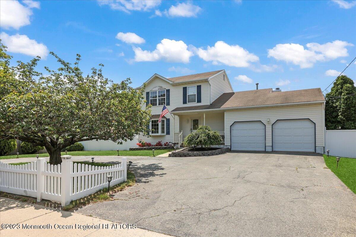 91 Drum Point Road Brick, NJ 08723 - Photo 3 of 35 02-SMV_91DrumPointRd-02