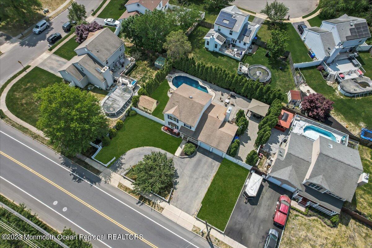 91 Drum Point Road Brick, NJ 08723 - Photo 4 of 35 31-SMV_91DrumPointRd-31