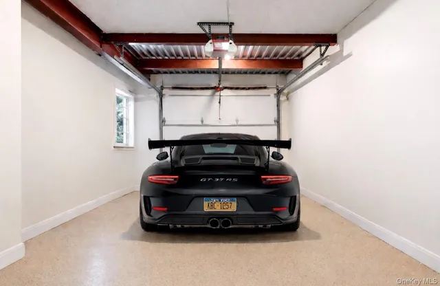 $10,750,000 | 393 Mill River Road, Oyster Bay, NY 11771