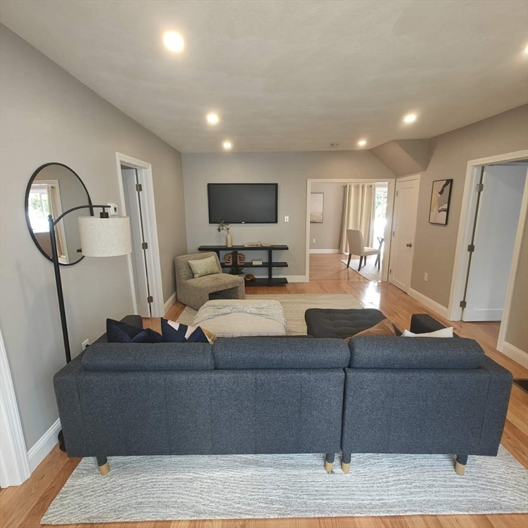 15 Spring Street Stoneham, MA 02180 - Photo 8 of 38 Gallery Image 8