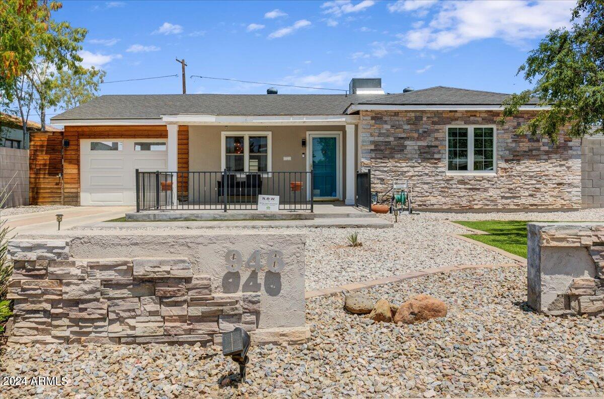 946 West Roma Avenue Phoenix, AZ 85013 - Photo 1 of 40 30-Front