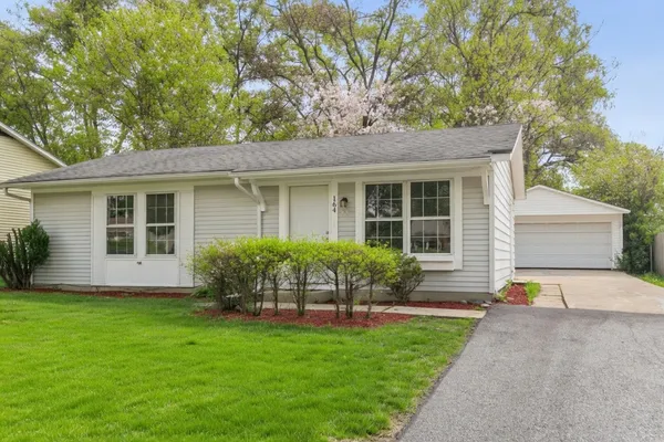$295,700 | 164 Galewood Drive, Bolingbrook, IL 60440