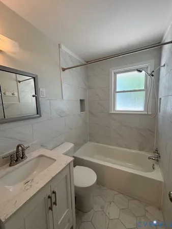 $1,975 | 9721 Drexel Lane, Henrico, VA 23228