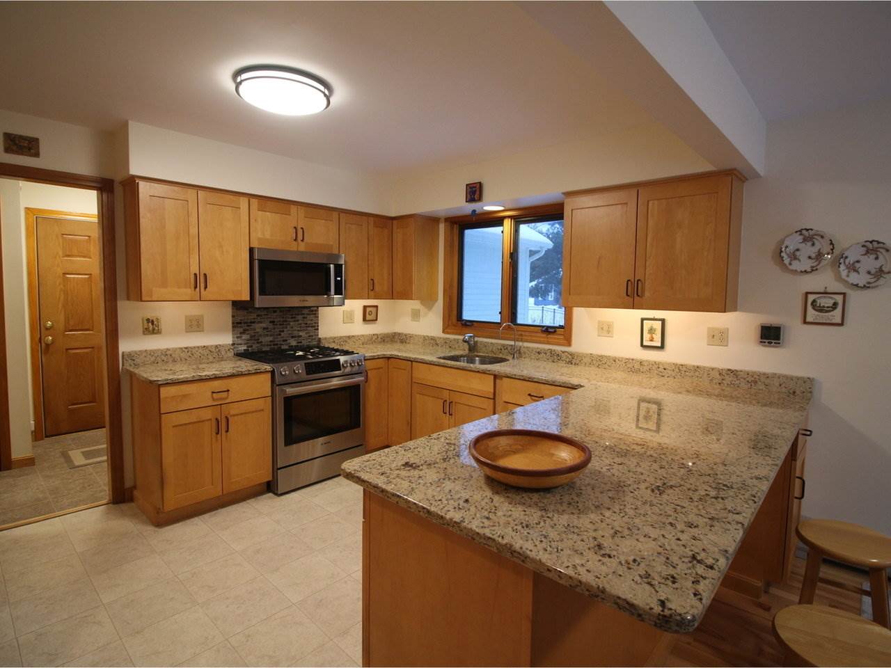 204 Depot Road Colchester, VT 05446 - Photo 7 of 29 Gallery Image 7