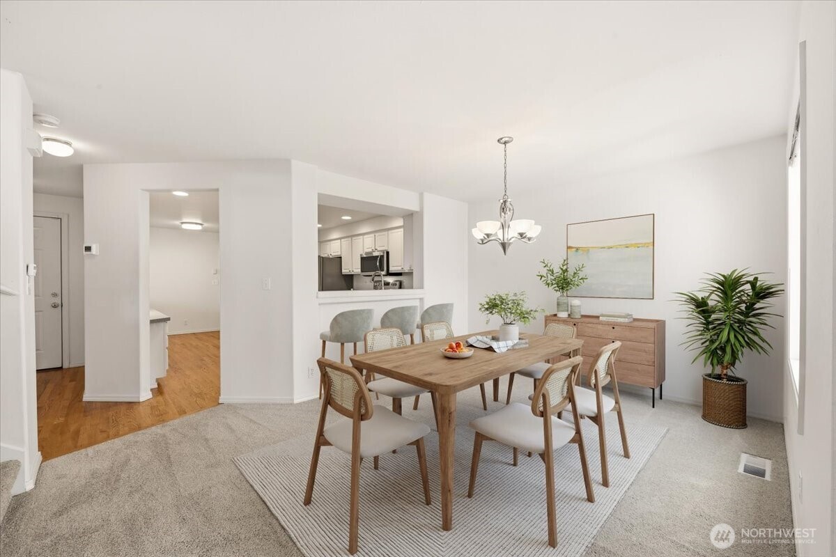 4726 Northeast 18th Place, Unit B Renton, WA 98059 - Photo 15 of 39