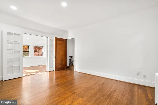 $5,500 | 5710 Warwick Place, Chevy Chase, MD 20815