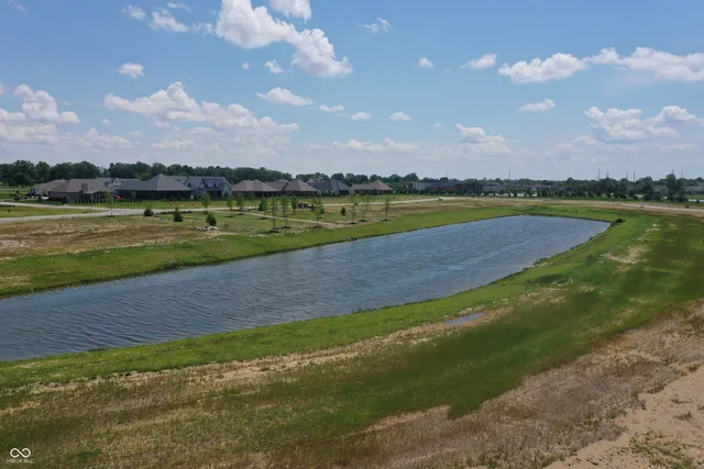 $84,000 | 835 Beechtree Lane, Franklin, IN 46131