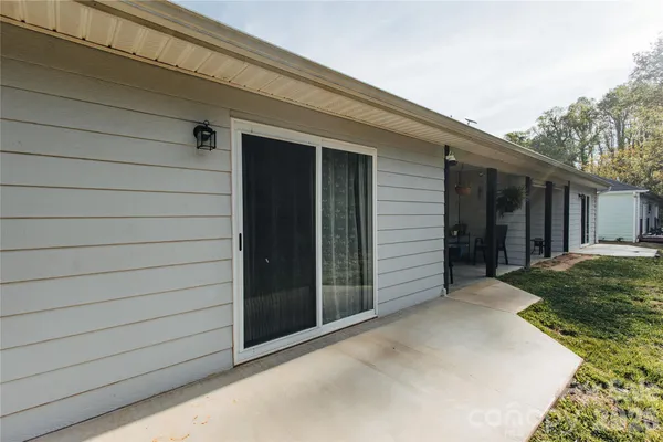 $299,500 | 62 East Glenview Street, Marion, NC 28752
