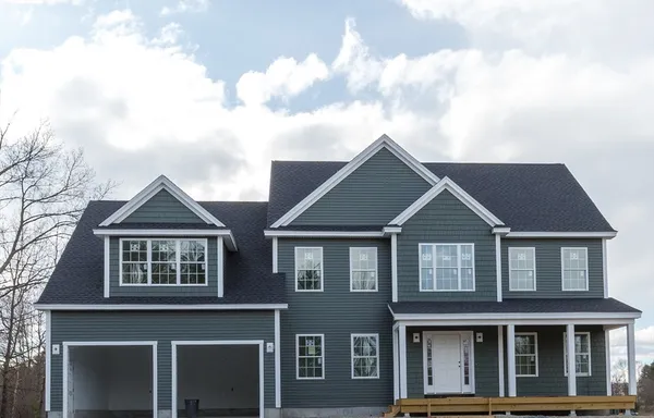 $1,100,000 | 10 Haystack Circle, Pelham, NH 03076