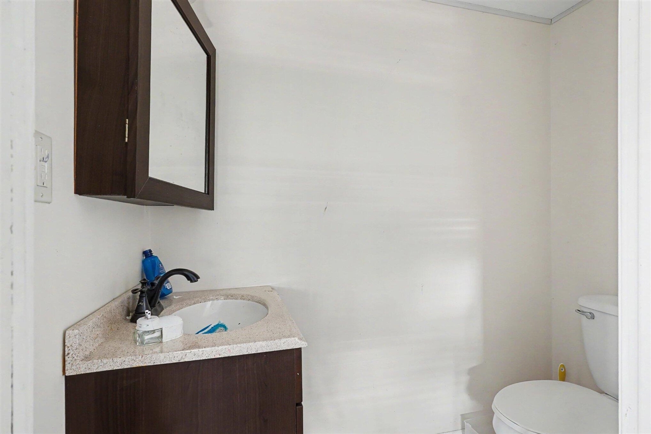 5058 Hess Road Saginaw, MI 48601 - Photo 7 of 16